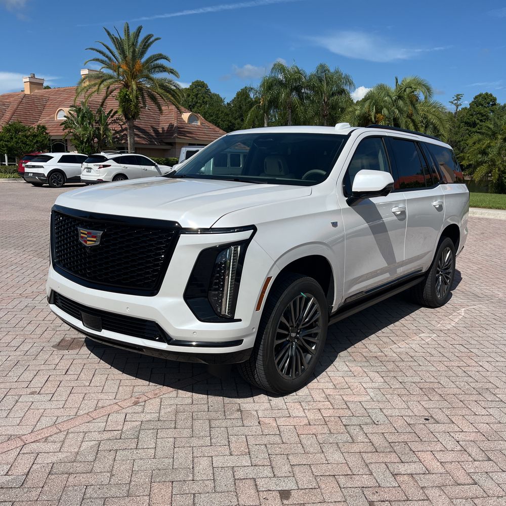 2025 Cadillac Escalade Sport Platinum