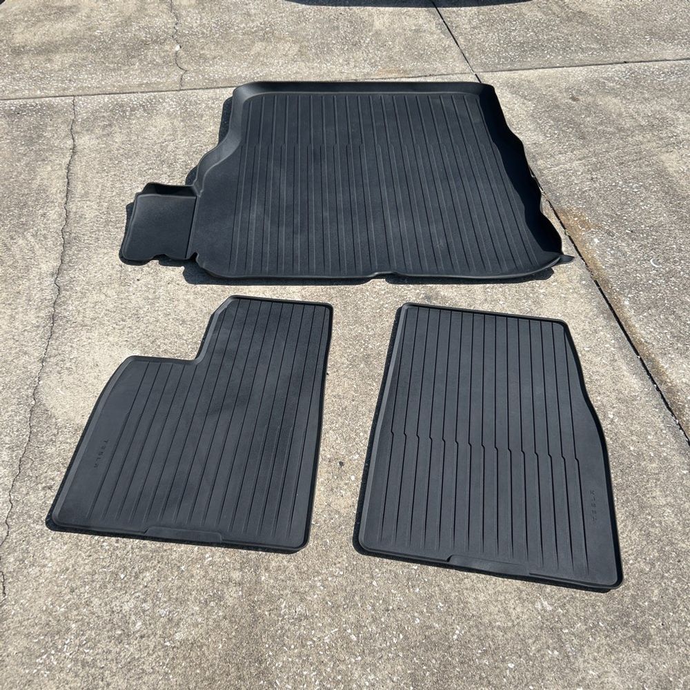 2022 Tesla Model X Plaid