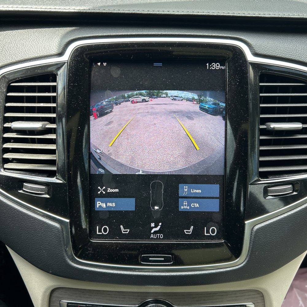 2021 Volvo XC90 T6 Inscription 7 Passenger