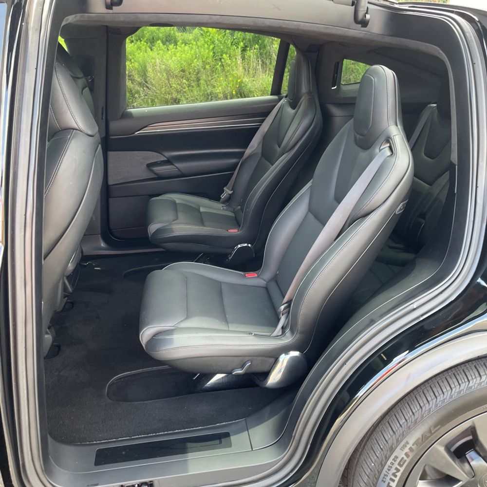 2022 Tesla Model X Plaid