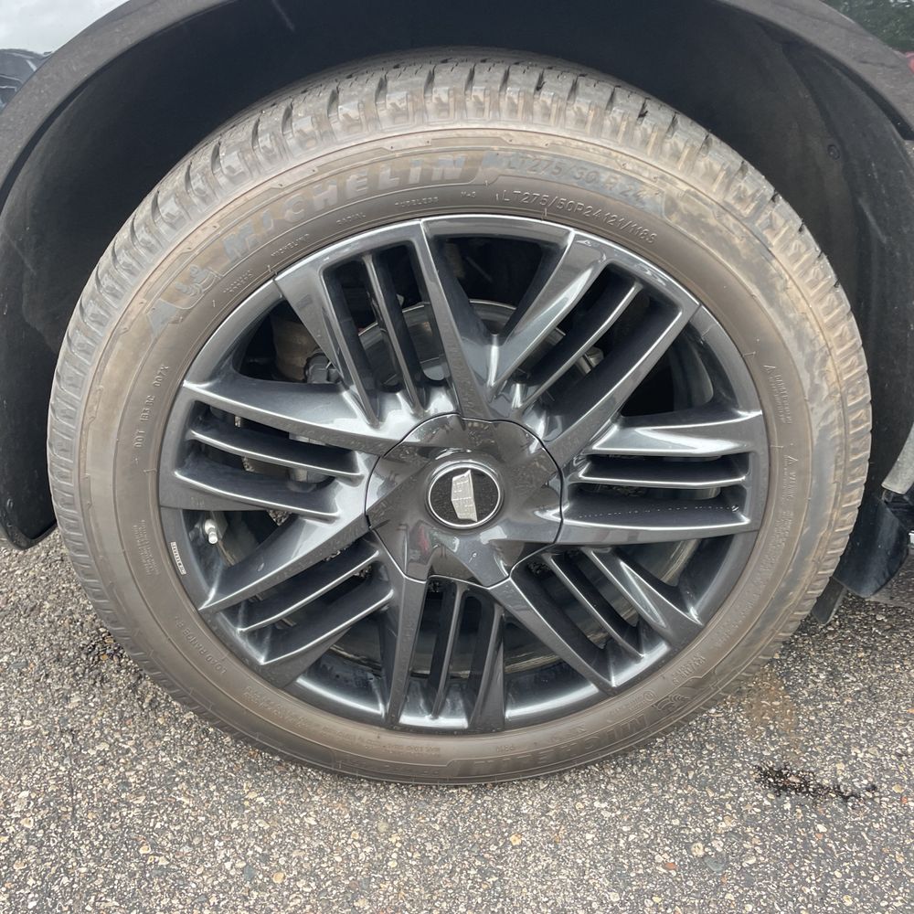 2025 Cadillac Escalade IQ Sport 2