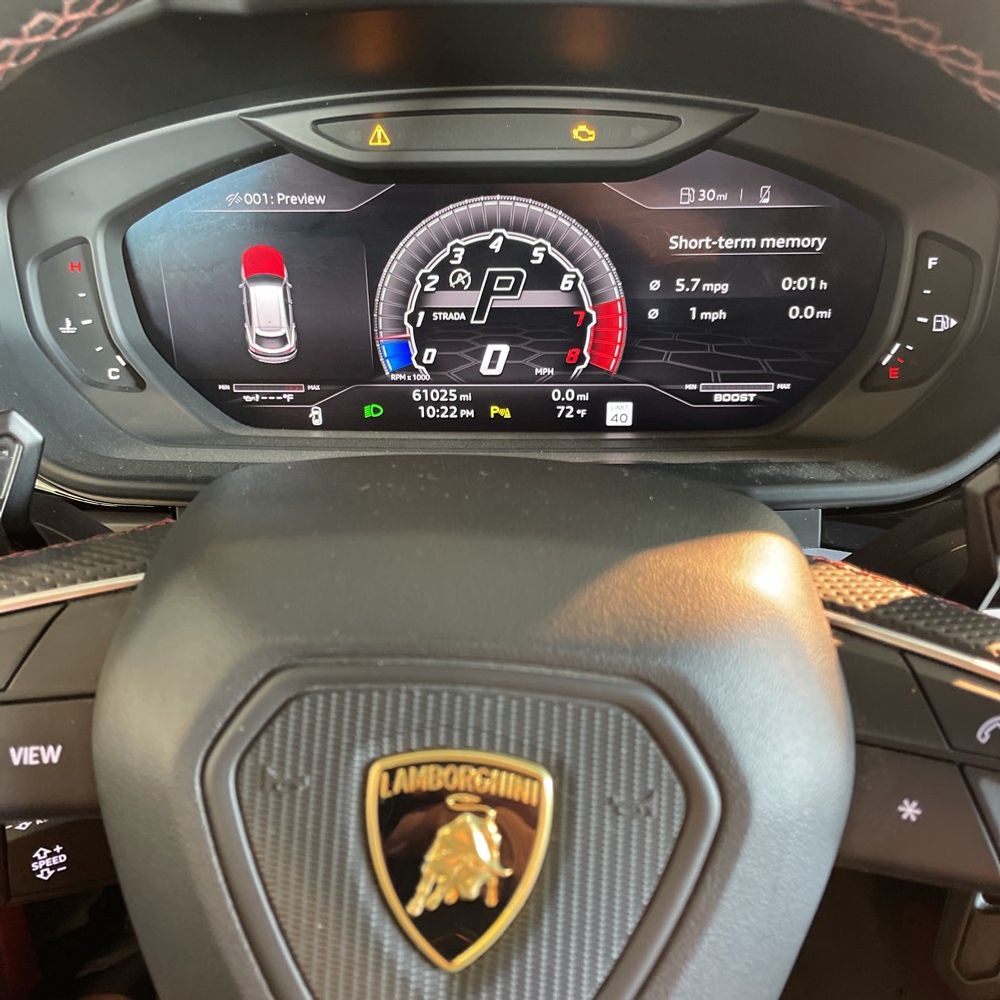 2019 Lamborghini Urus Base