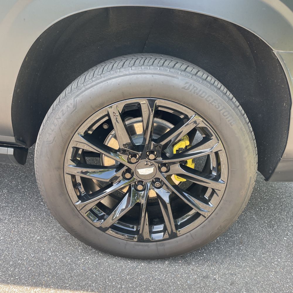 2024 Cadillac Escalade ESV Sport Platinum