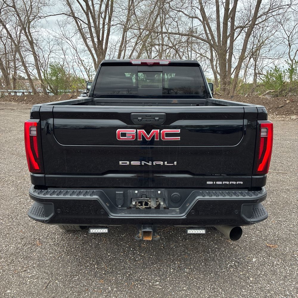 2024 GMC Sierra 2500 Denali