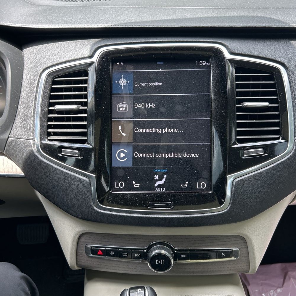 2021 Volvo XC90 T6 Inscription 7 Passenger