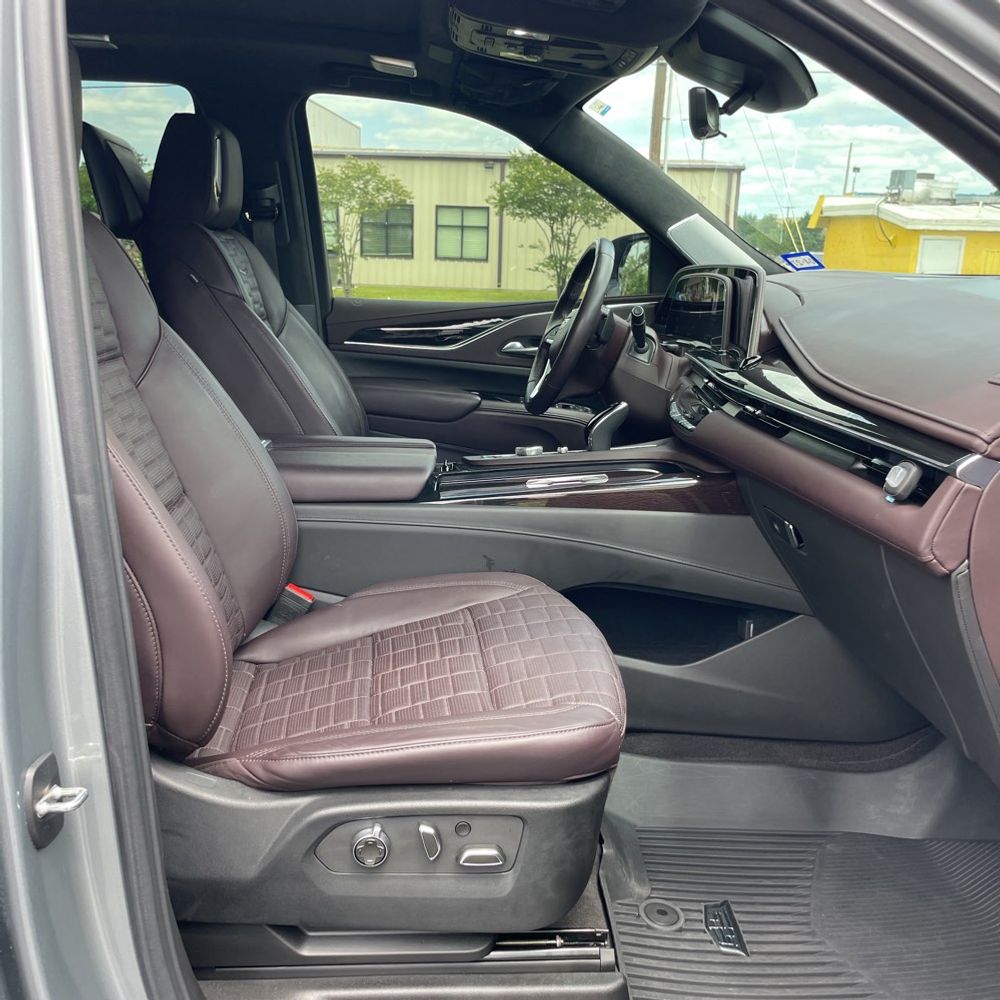 2024 Cadillac Escalade Premium Luxury Platinum