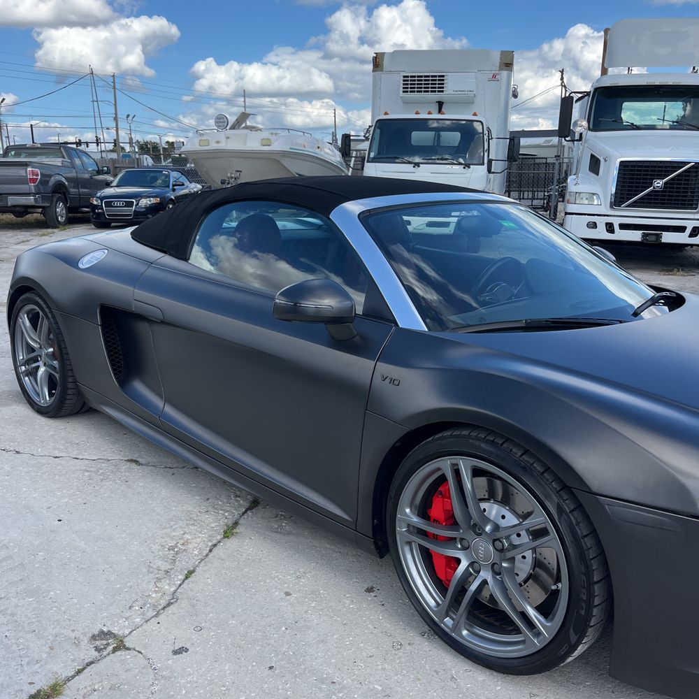 2011 Audi R8 5.2 Spyder