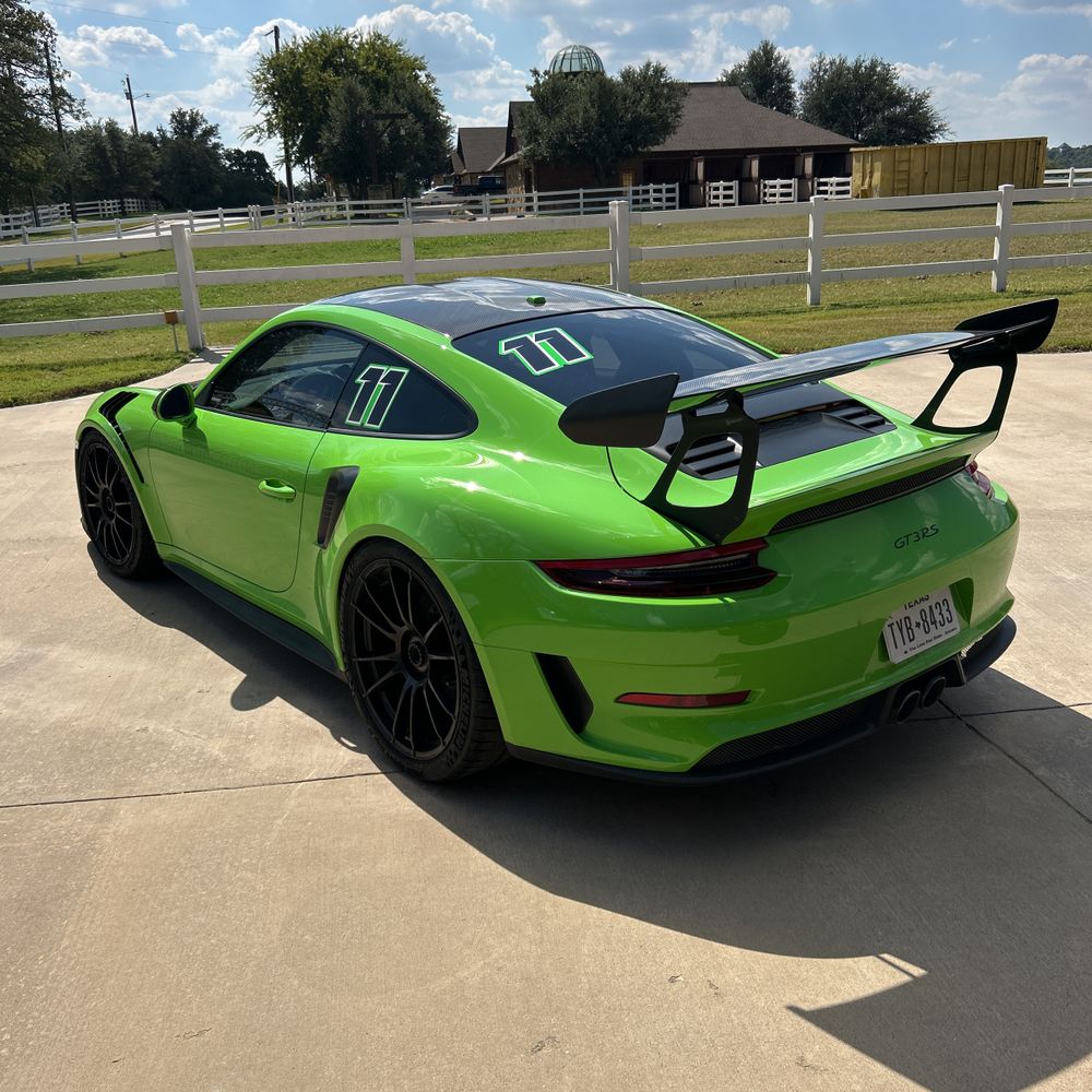 2019 Porsche 911 Carrera