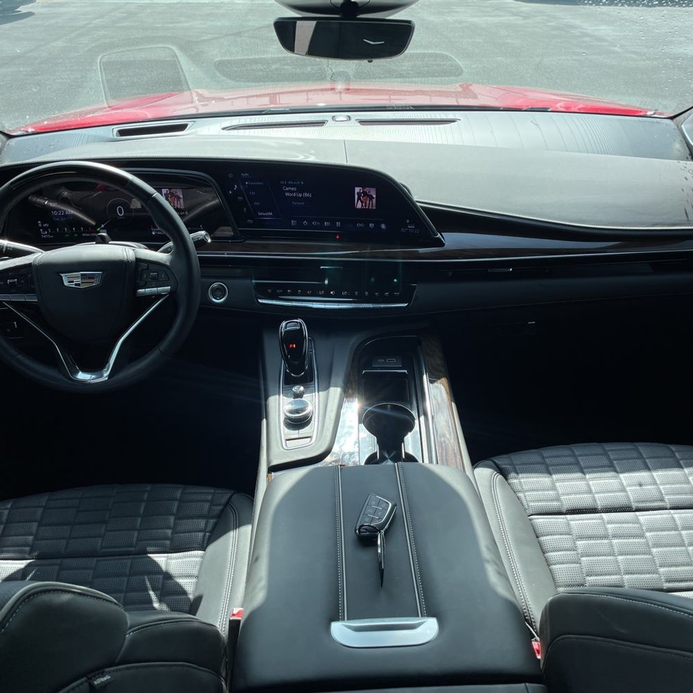 2024 Cadillac Escalade Sport Platinum