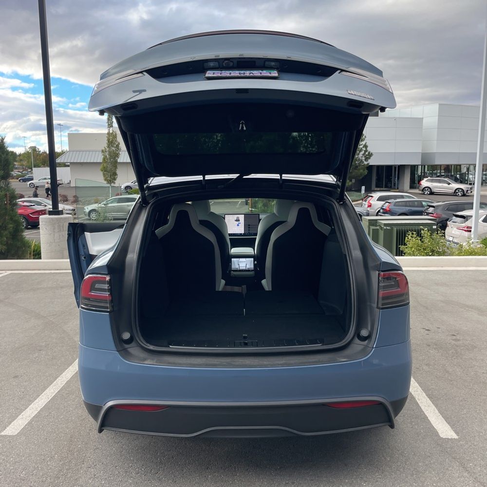 2026 Tesla Model X Plaid