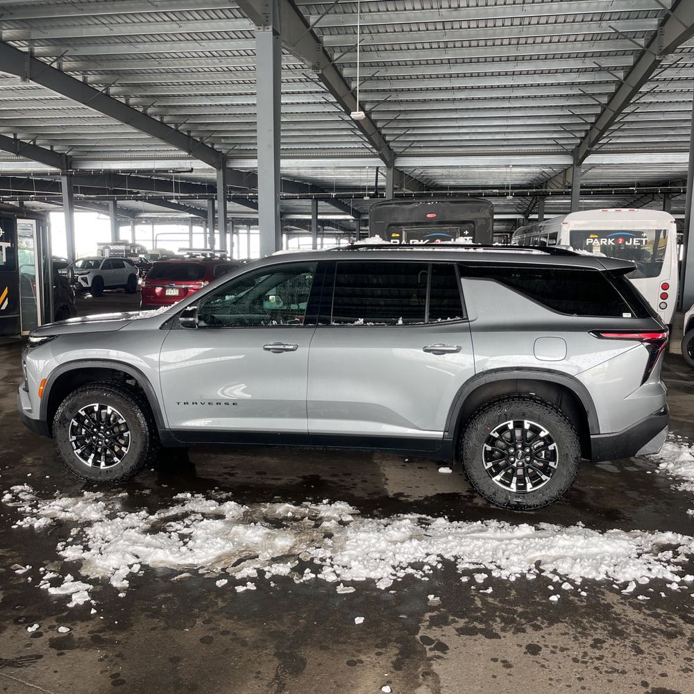 2025 Chevrolet Traverse Z71