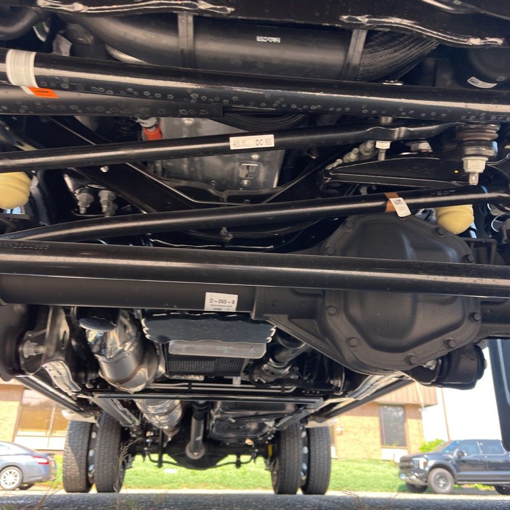 2025 Ford F-450 Super Duty Platinum