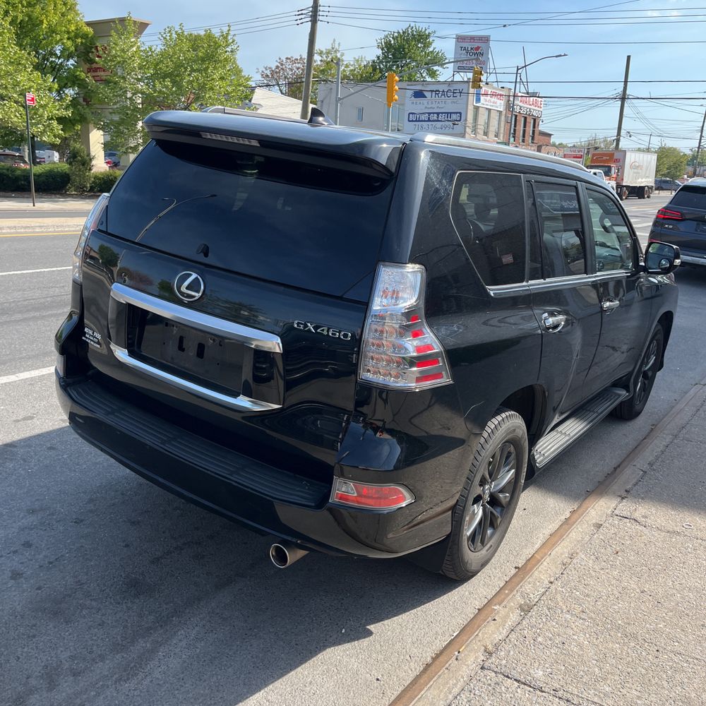 2022 Lexus GX 460 Base