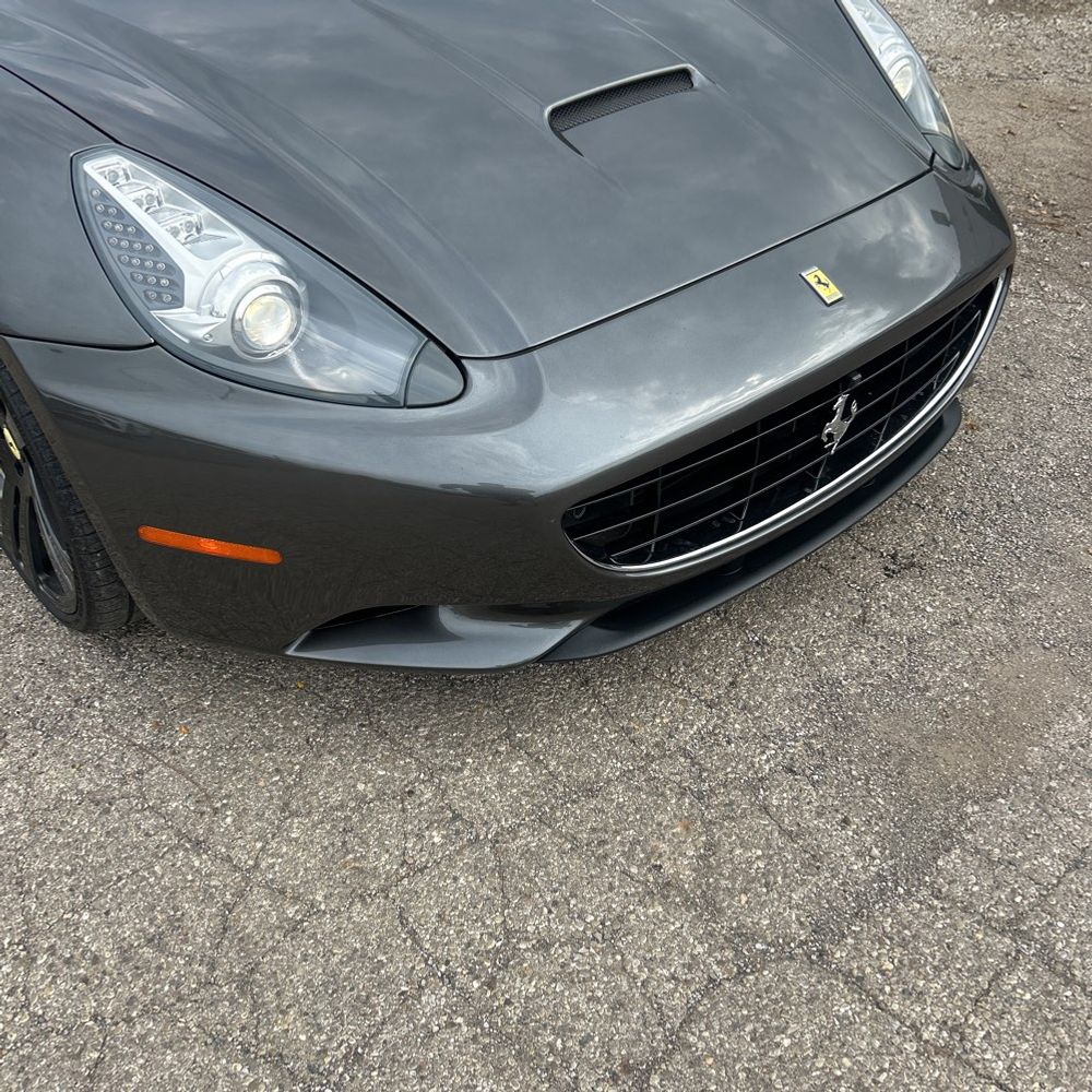 2010 Ferrari California