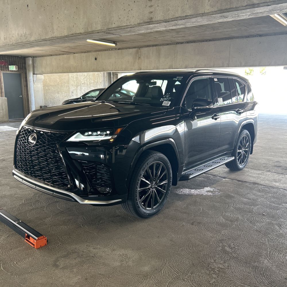 2025 Lexus LX-Series LX600 F Sport