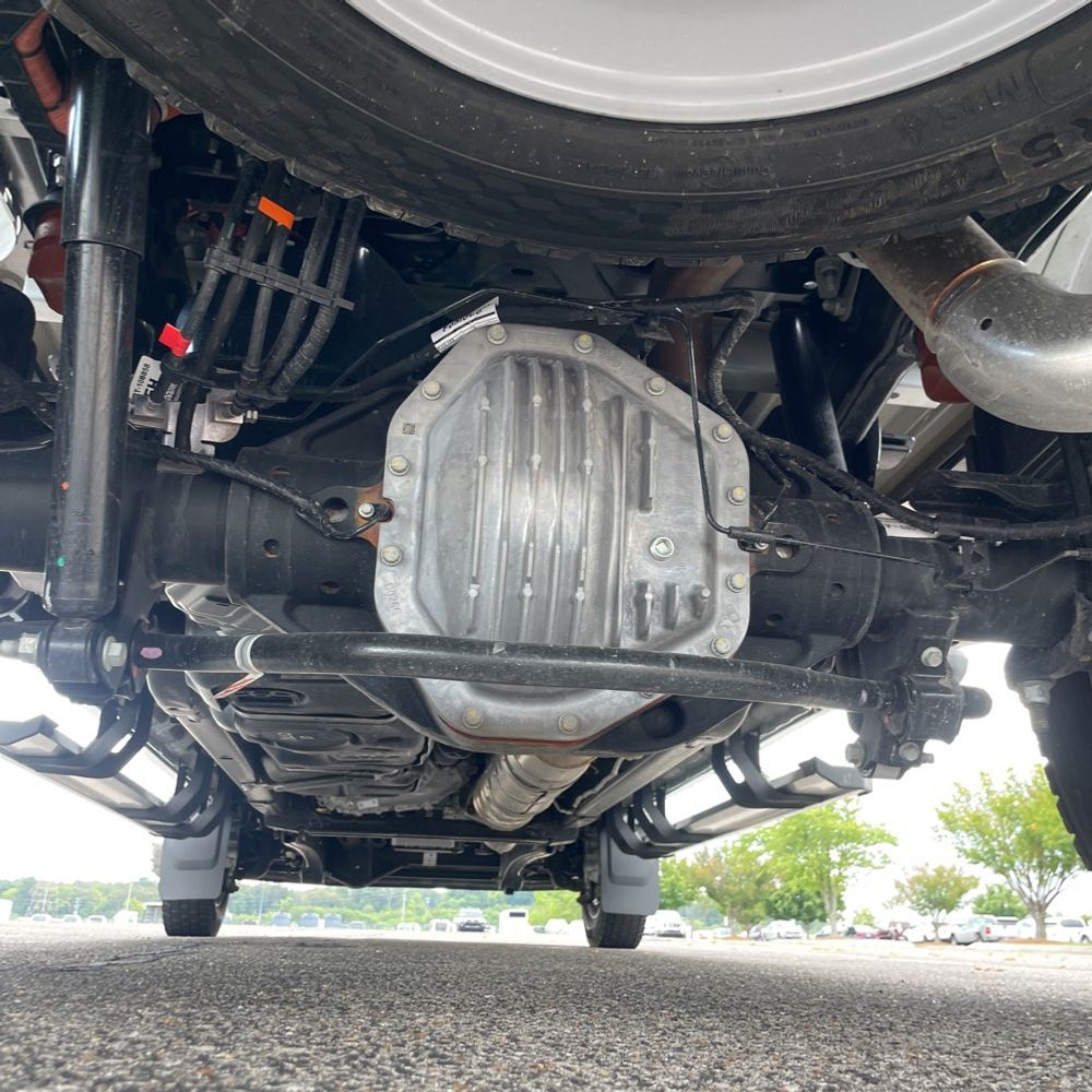 2025 Ford F-450 Super Duty Lariat