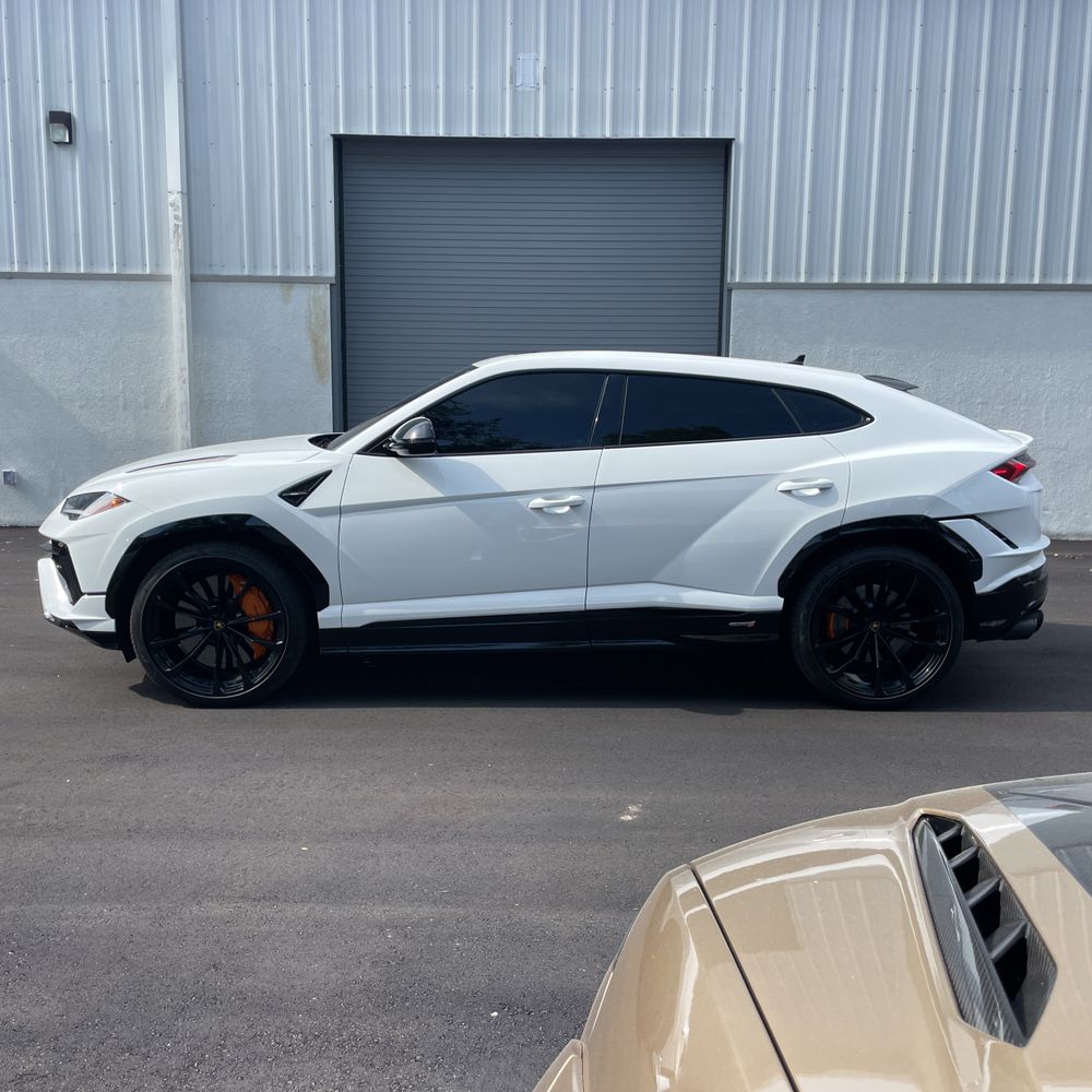 2023 Lamborghini Urus S