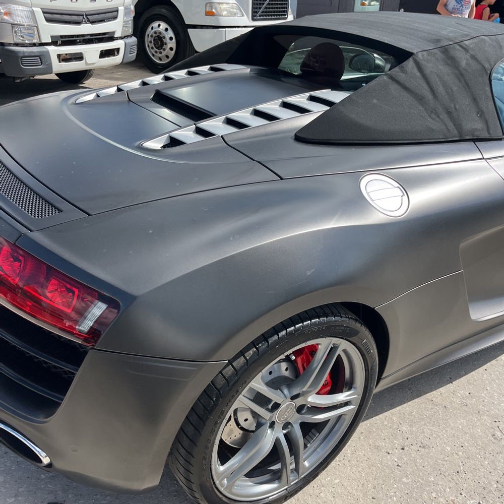 2011 Audi R8 5.2 Spyder