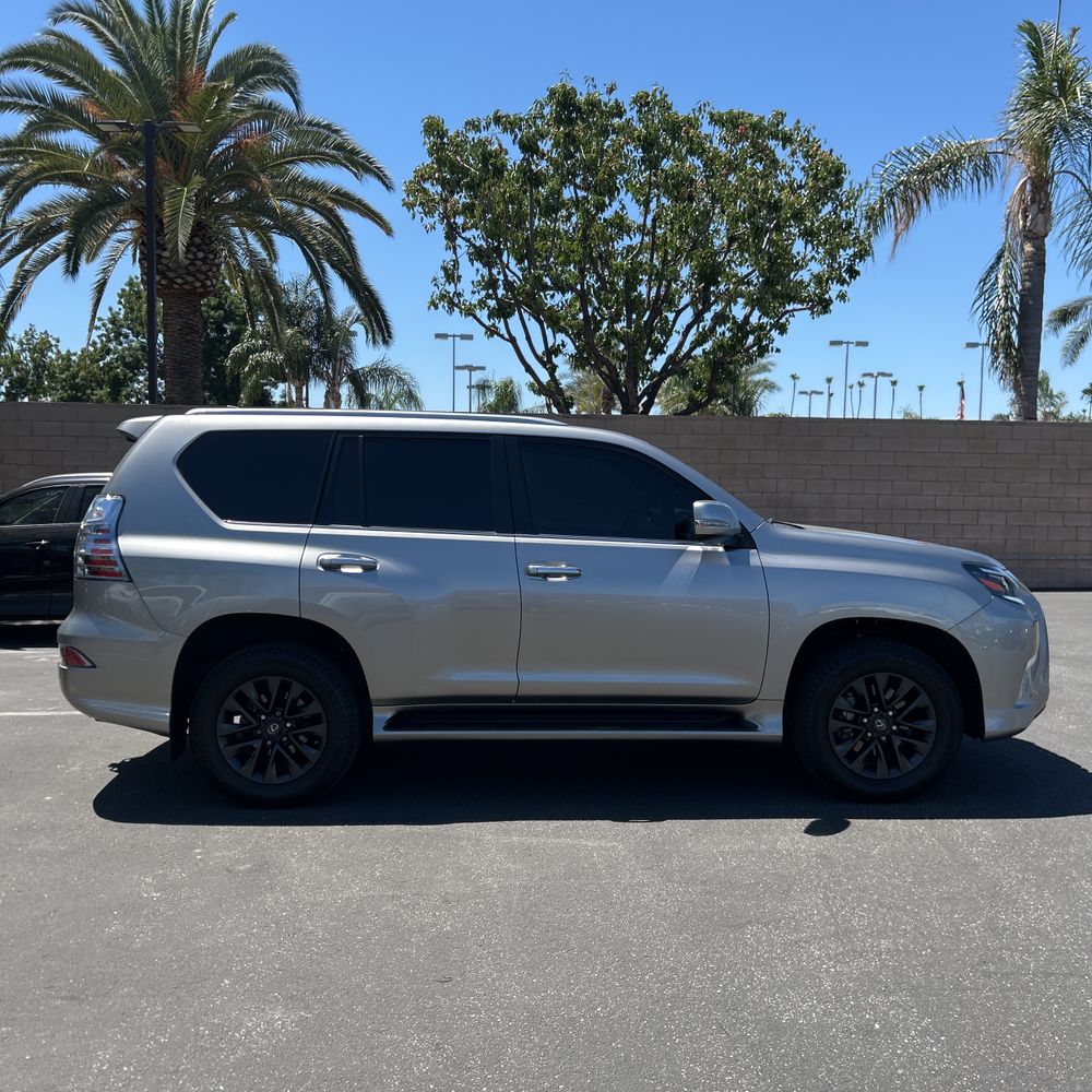 2023 Lexus GX 460 Base