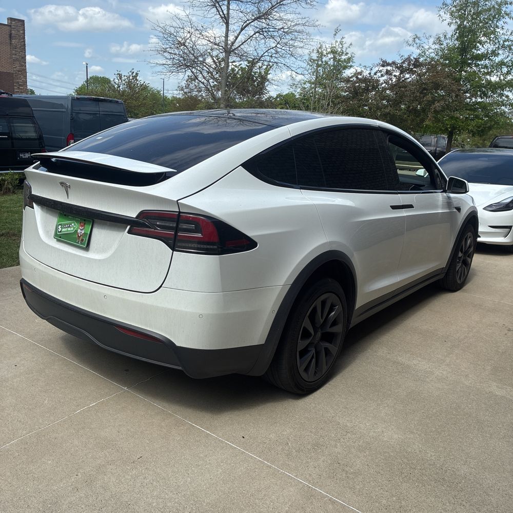 2022 Tesla Model X Base