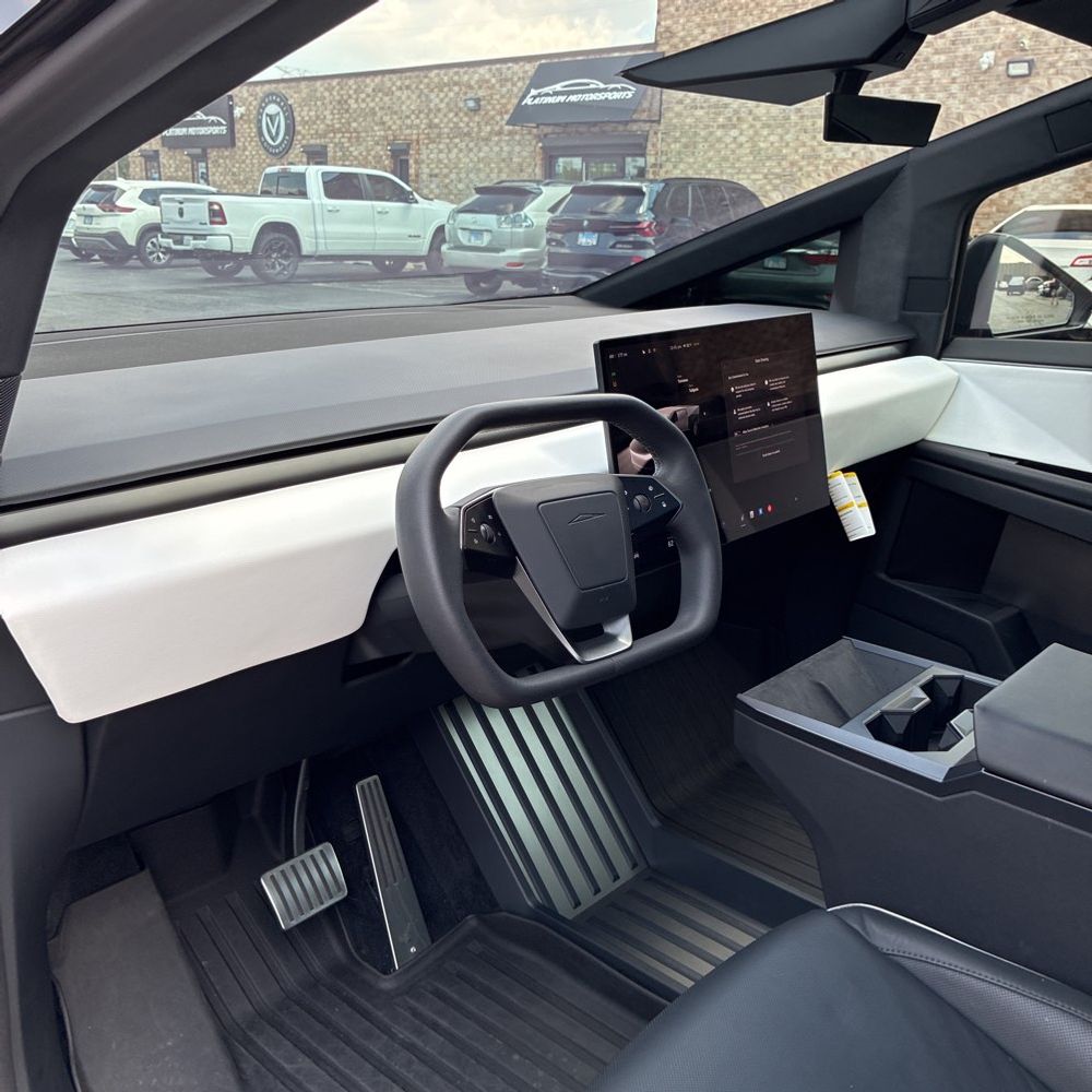 2024 Tesla Cybertruck Base