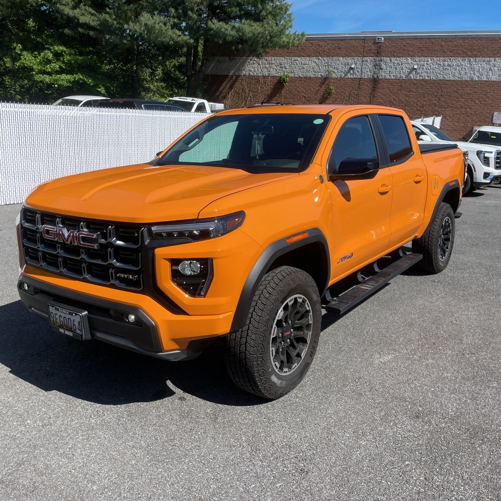 2026 GMC Canyon AT4