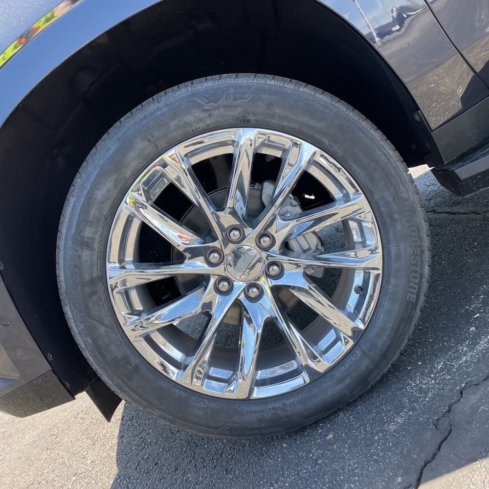 2023 Cadillac Escalade ESV Premium Luxury