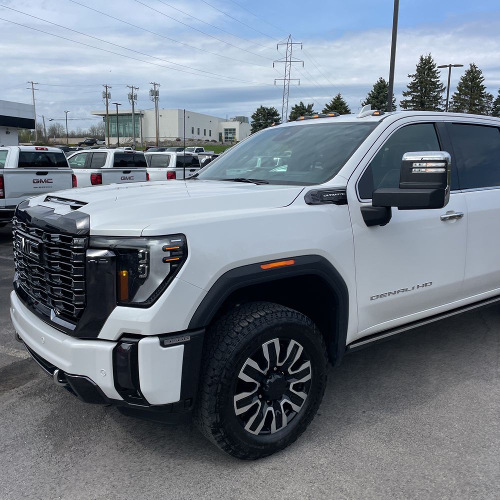 2024 GMC Sierra 3500HD Denali Ultimate