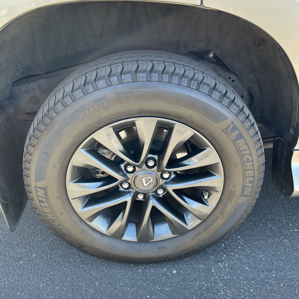 2023 Lexus GX 460 Base