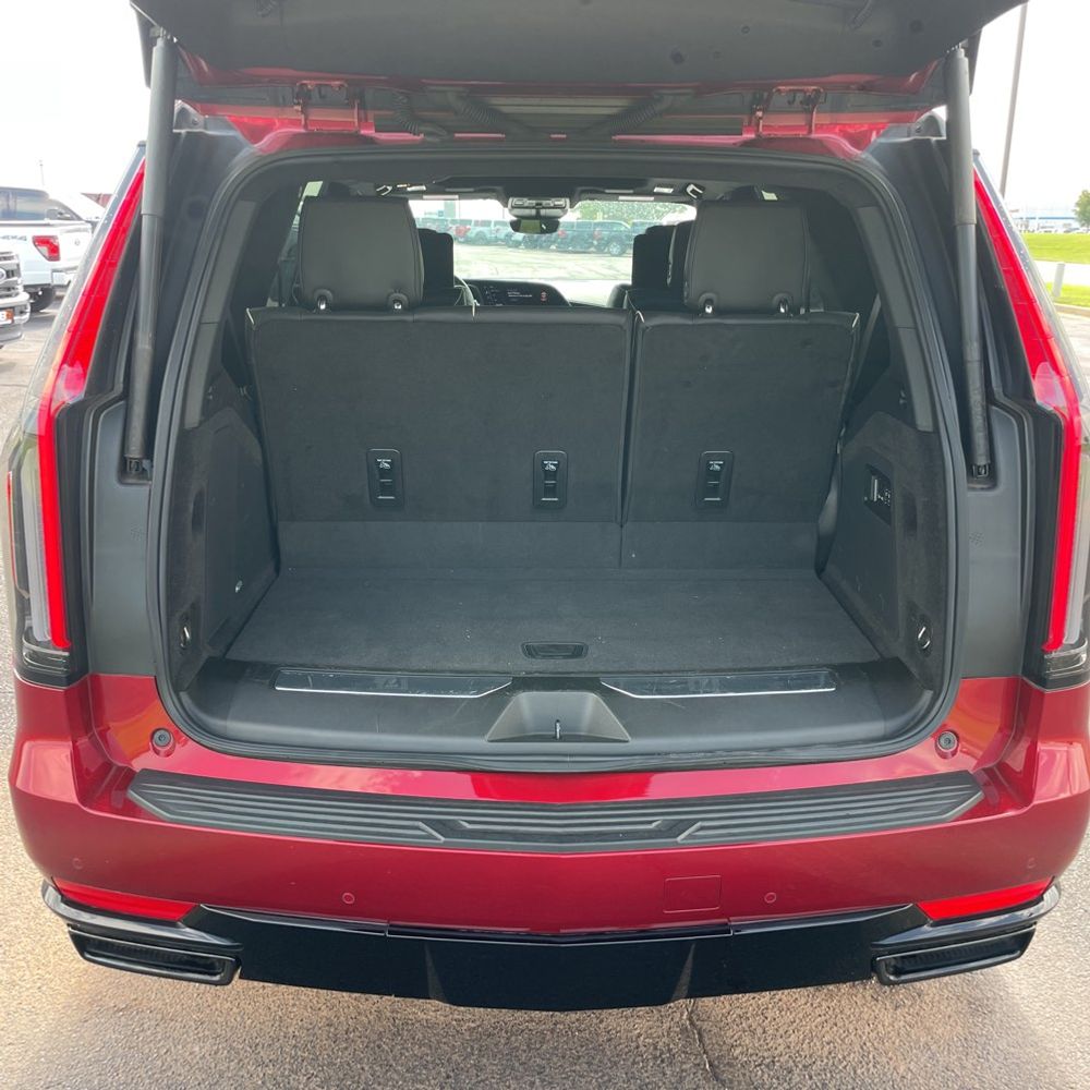 2024 Cadillac Escalade Sport Platinum