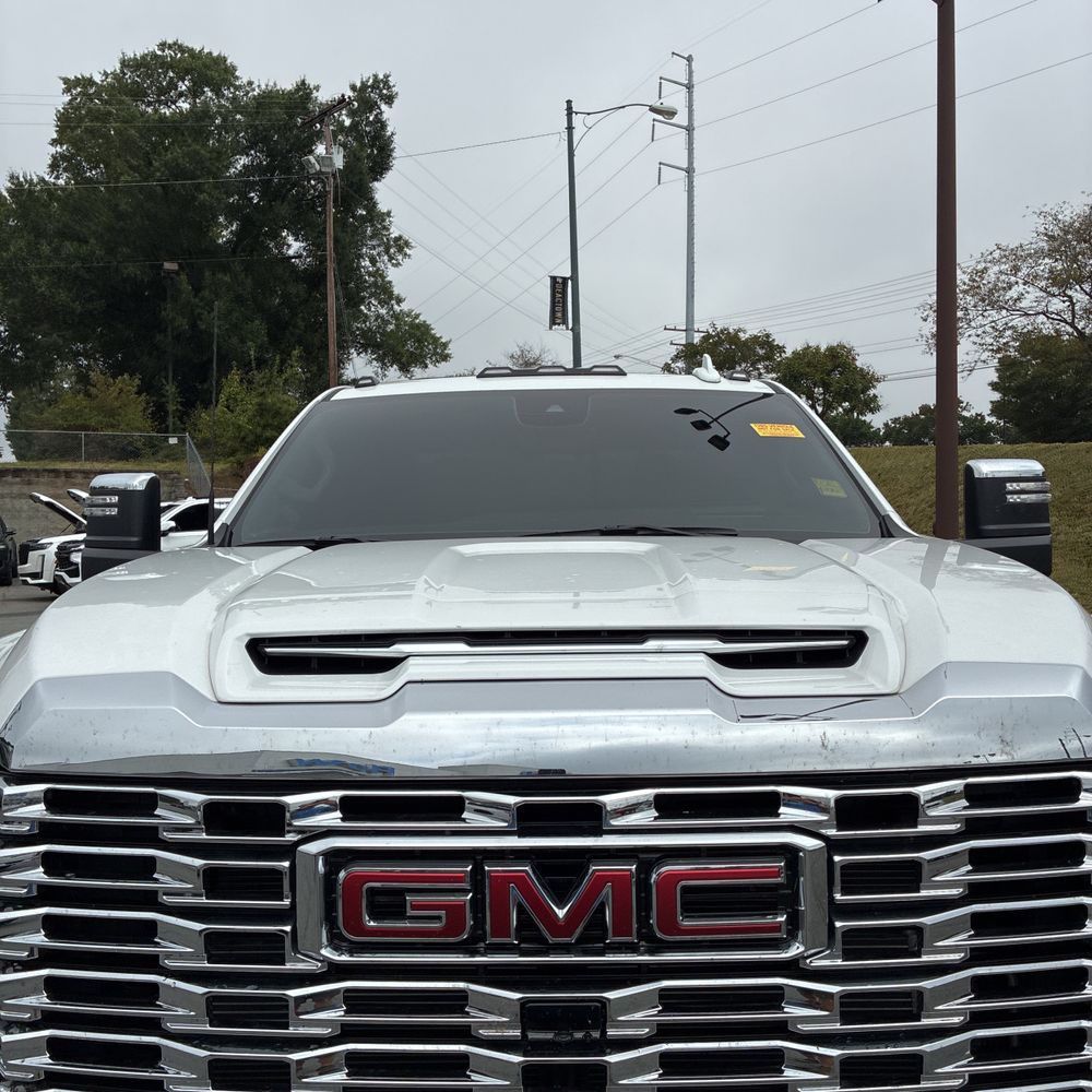 2025 GMC Sierra 3500HD Denali