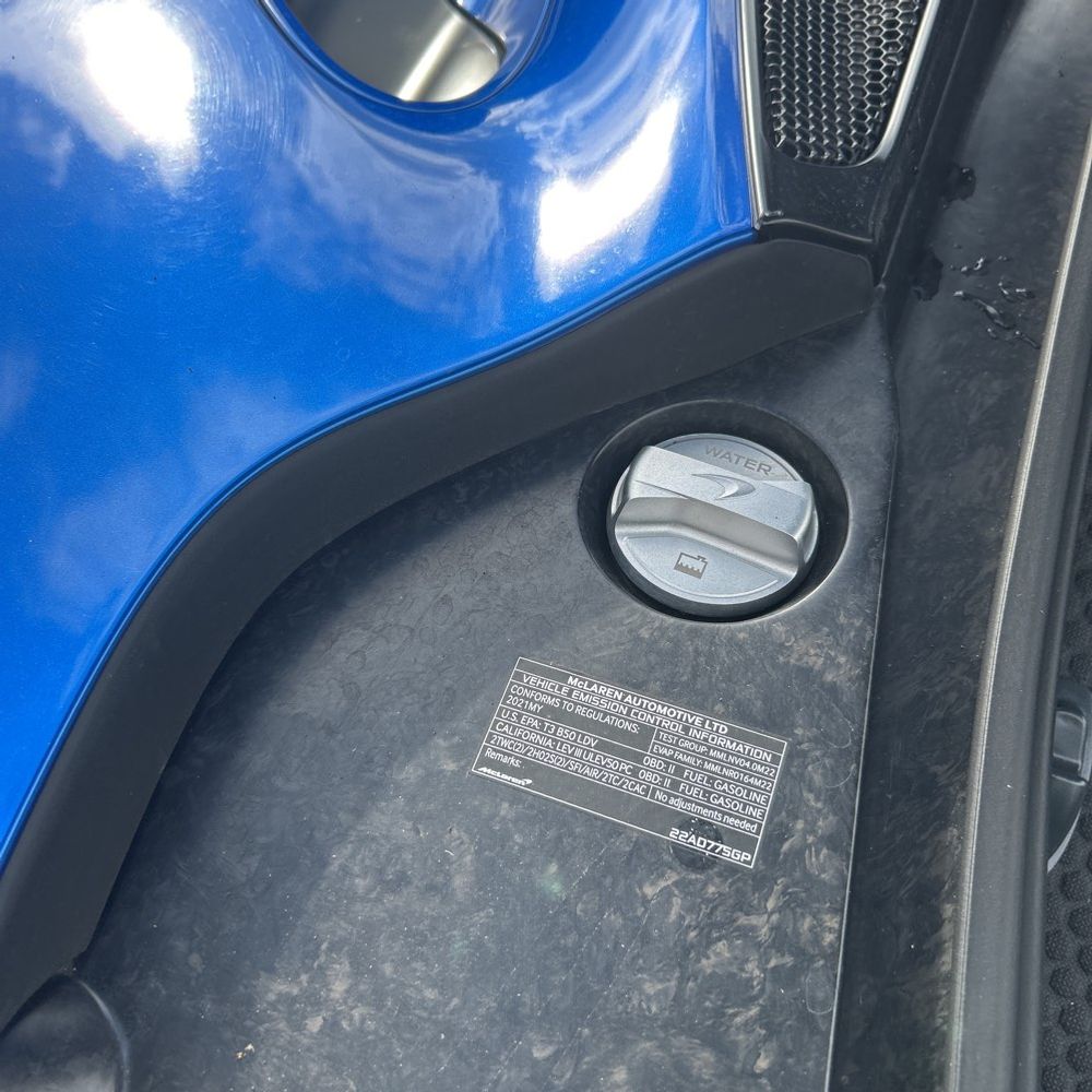 2021 McLaren GT  2D Coupe