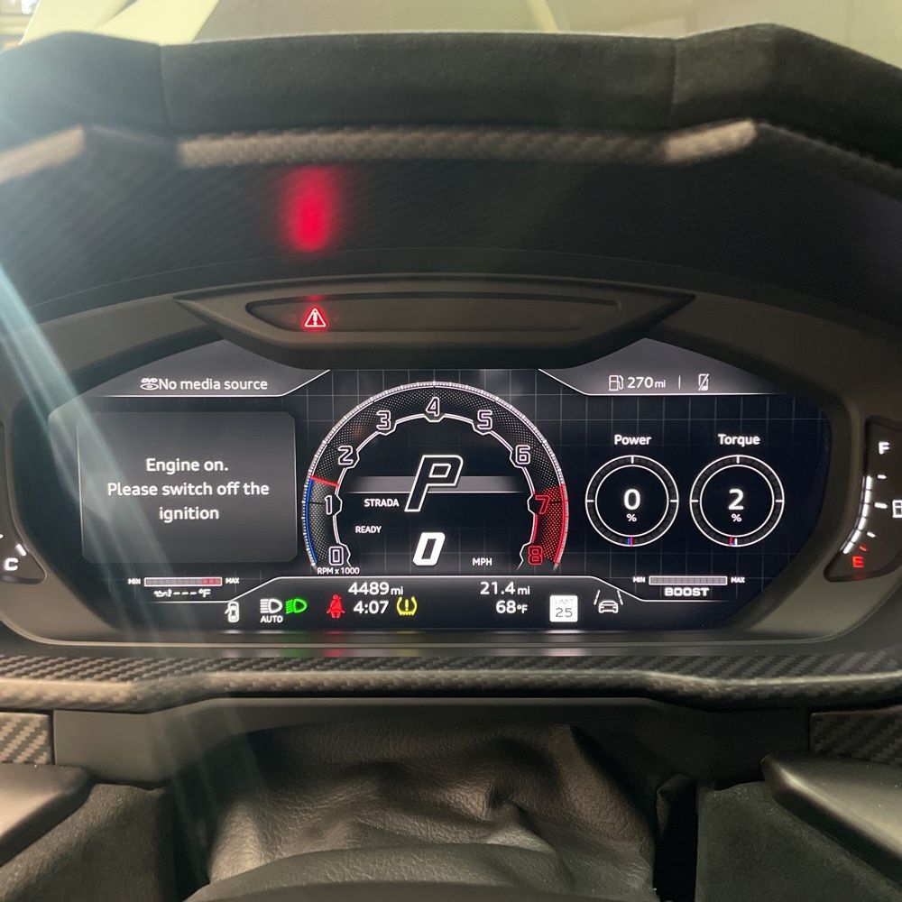 2023 Lamborghini Urus Base