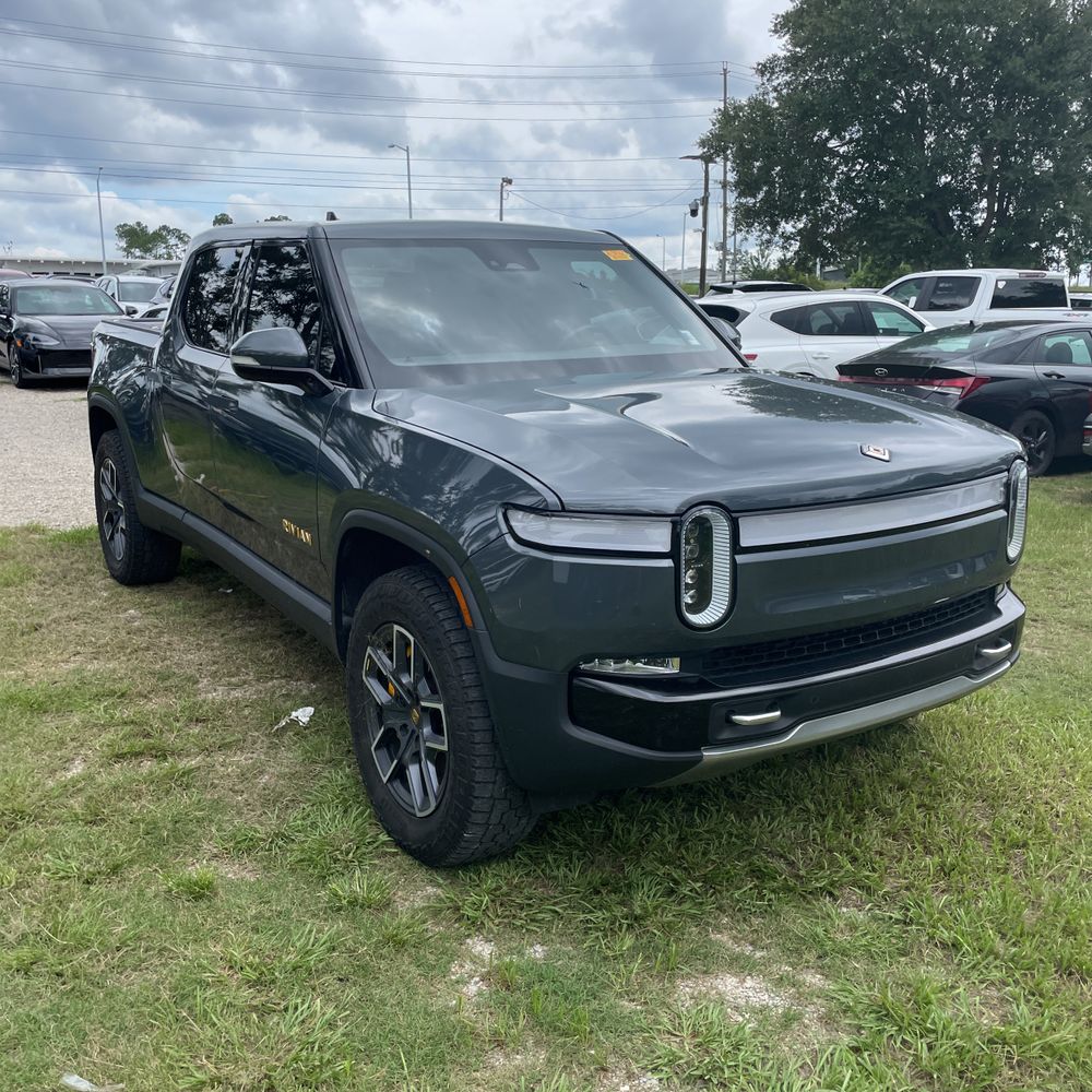 2022 Rivian R1T Launch Edition