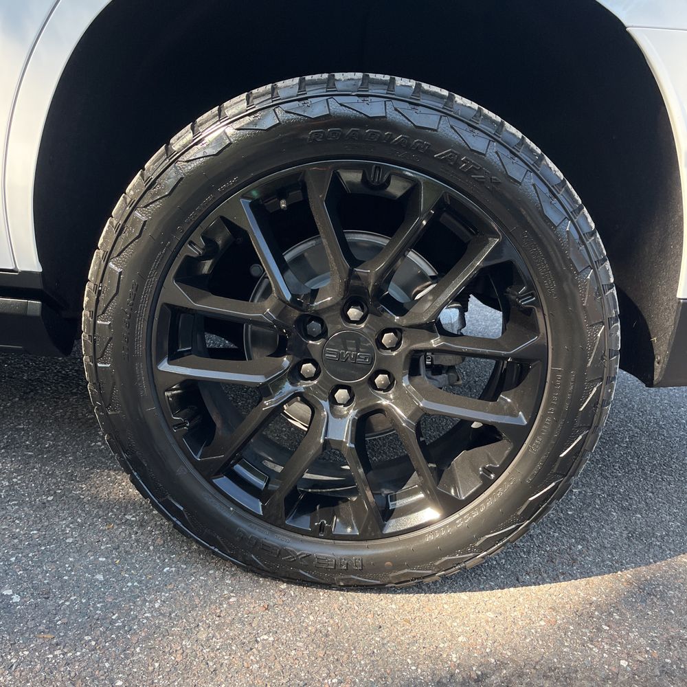 2025 GMC Yukon AT4 Ultimate