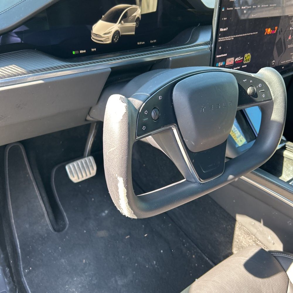 2022 Tesla Model X Plaid
