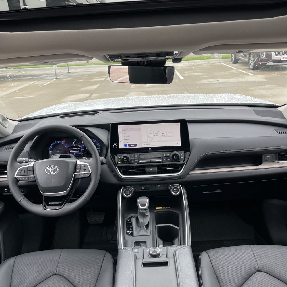 2025 Toyota Grand Highlander Platinum