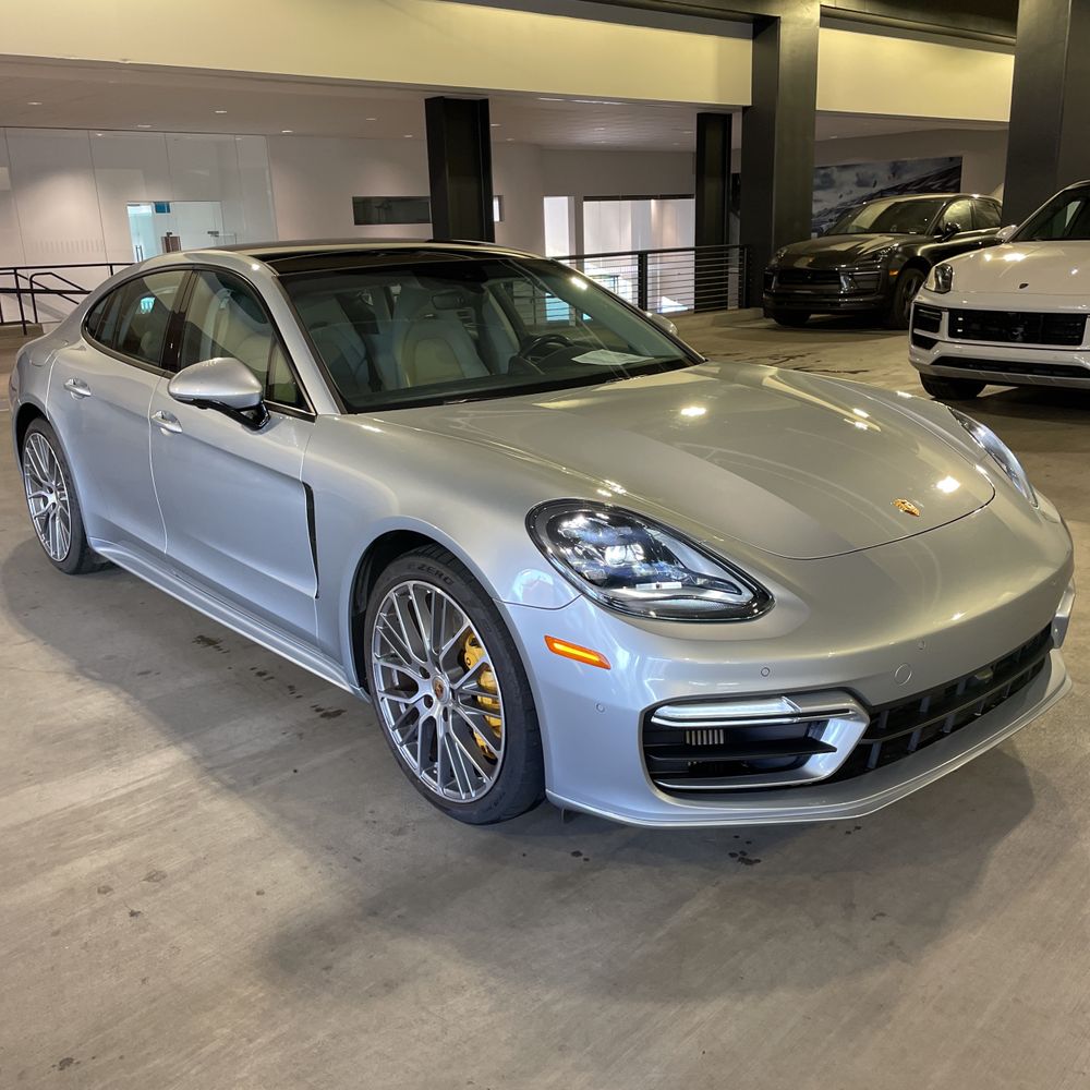 2021 Porsche Panamera