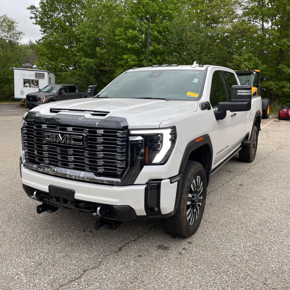 2024 GMC Sierra 3500HD Denali Ultimate