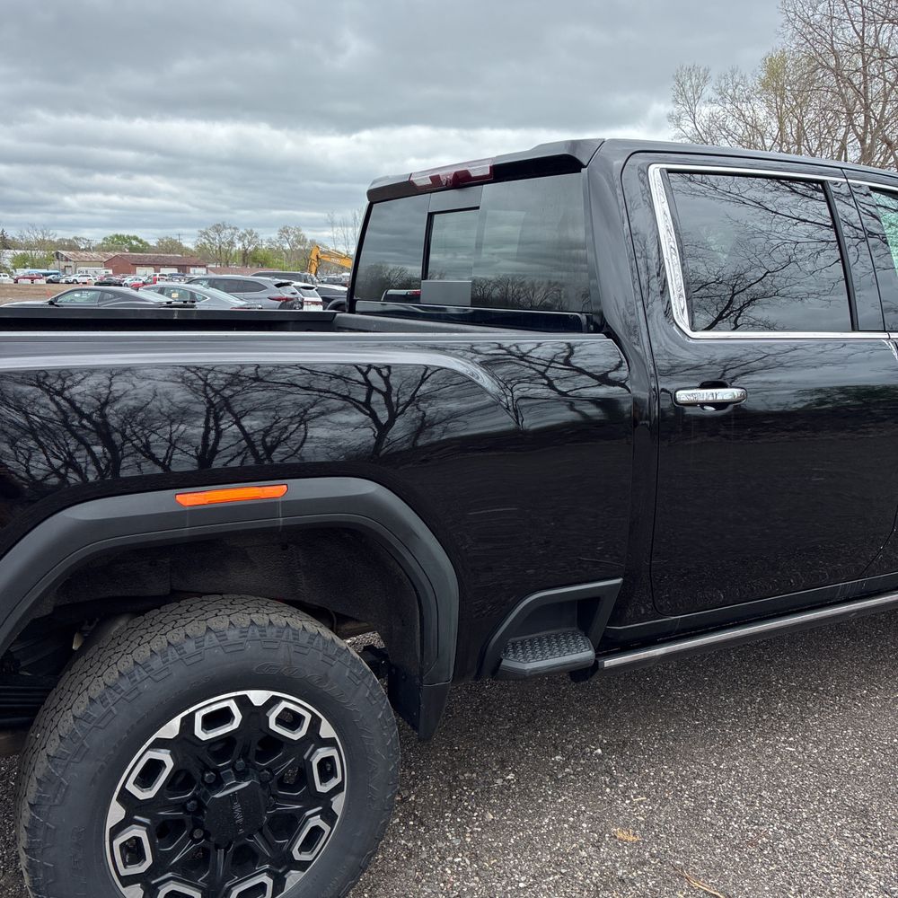 2024 GMC Sierra 2500 Denali