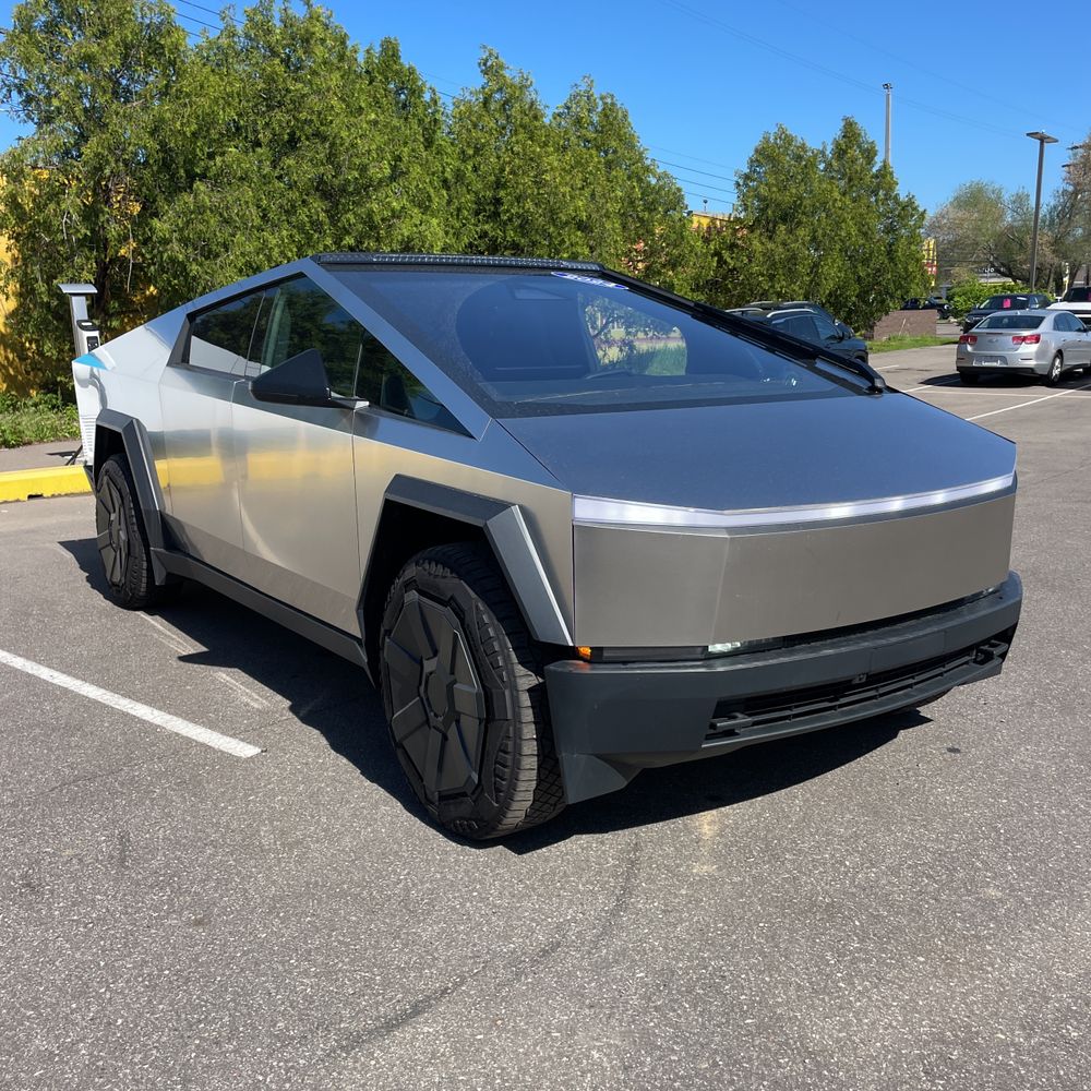 2024 Tesla Cybertruck CyberBeast