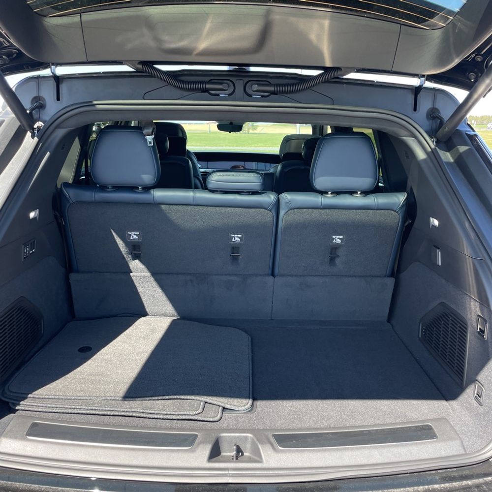 2025 Cadillac Escalade IQ Sport 2