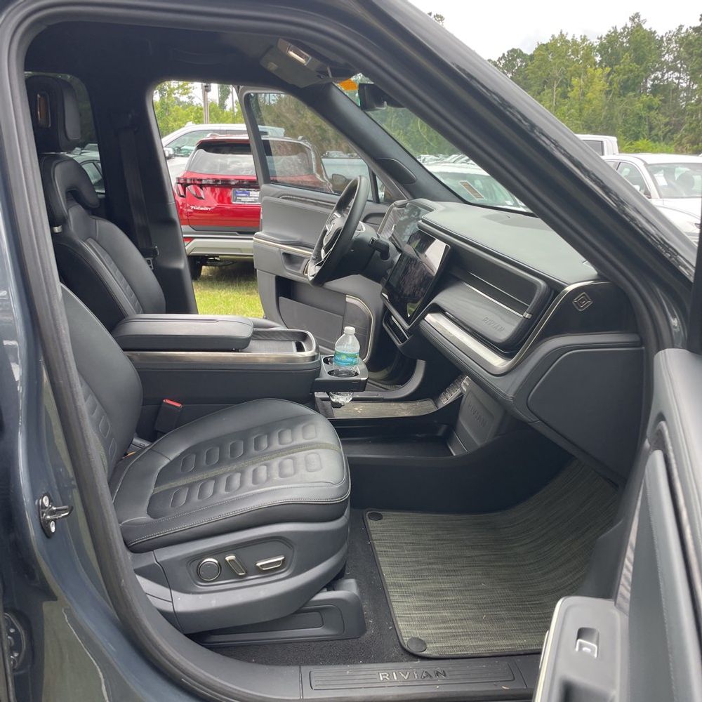 2022 Rivian R1T Launch Edition