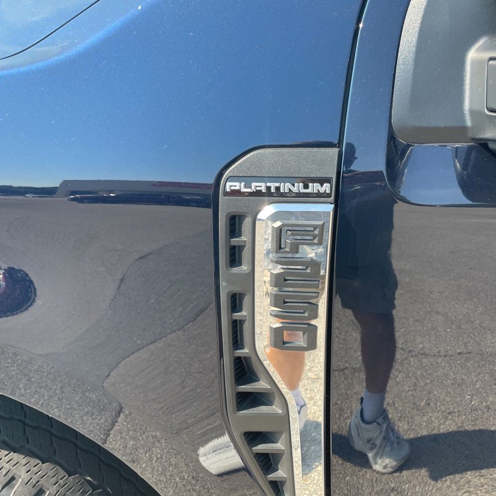 2024 Ford F-250 Super Duty Platinum