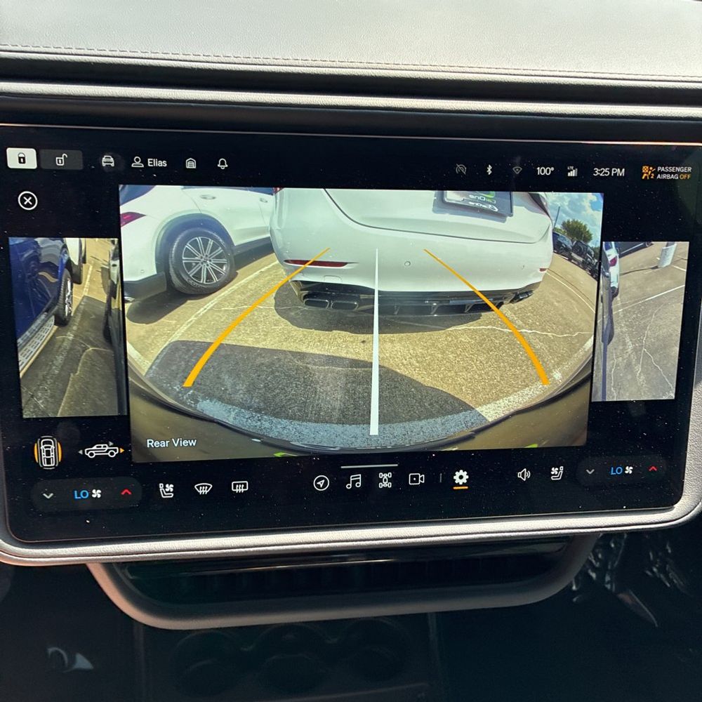 2025 Rivian R1T Adventure Dual-Motor