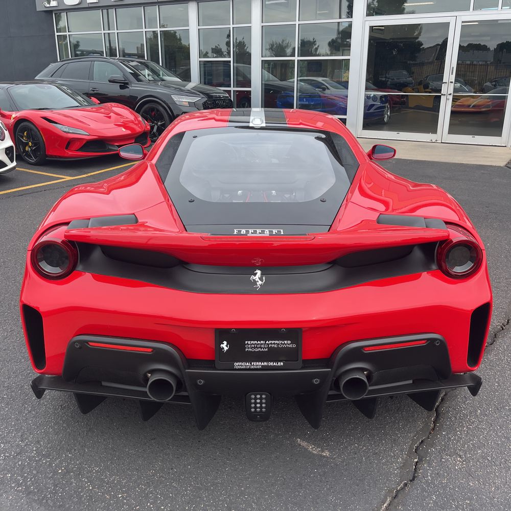 2020 Ferrari 488 Pista