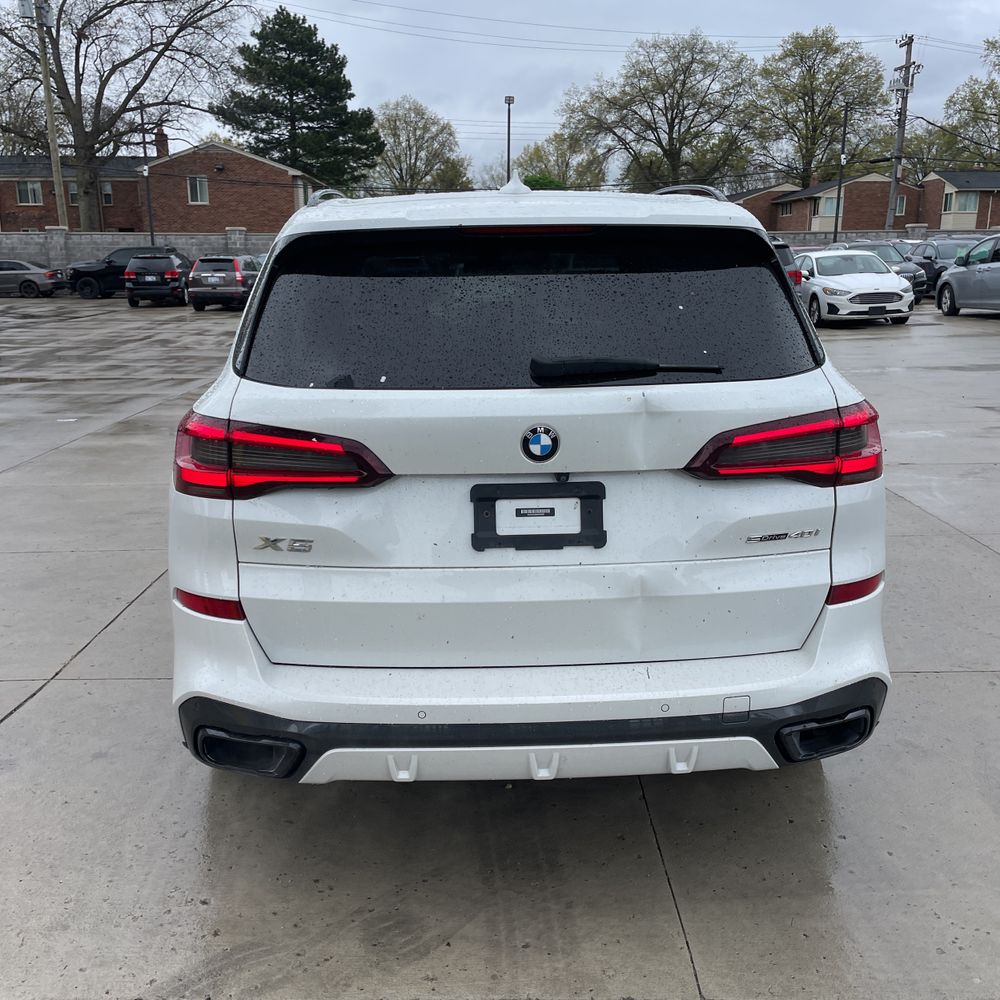 2021 BMW X5 sDrive40i
