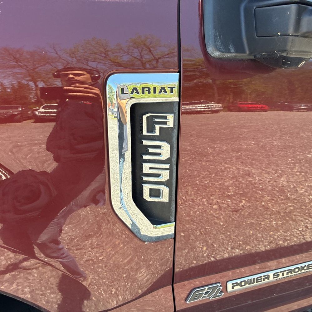 2017 Ford F-350 Super Duty Lariat