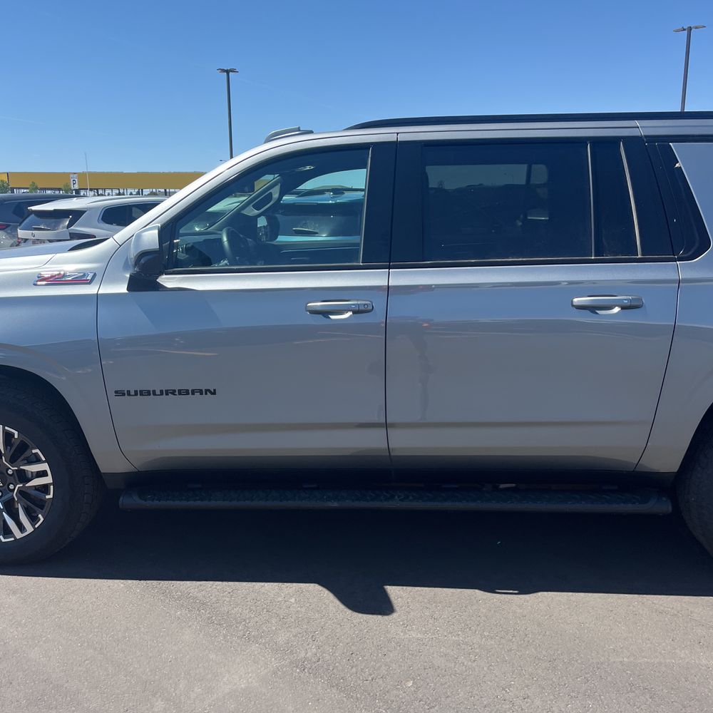 2025 Chevrolet Suburban Z71