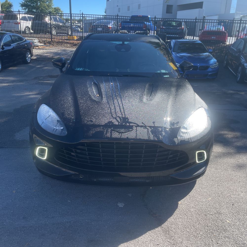 2021 Aston Martin DBX